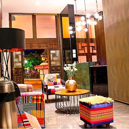 Altus Express Hotel ラパス エクステリア 写真