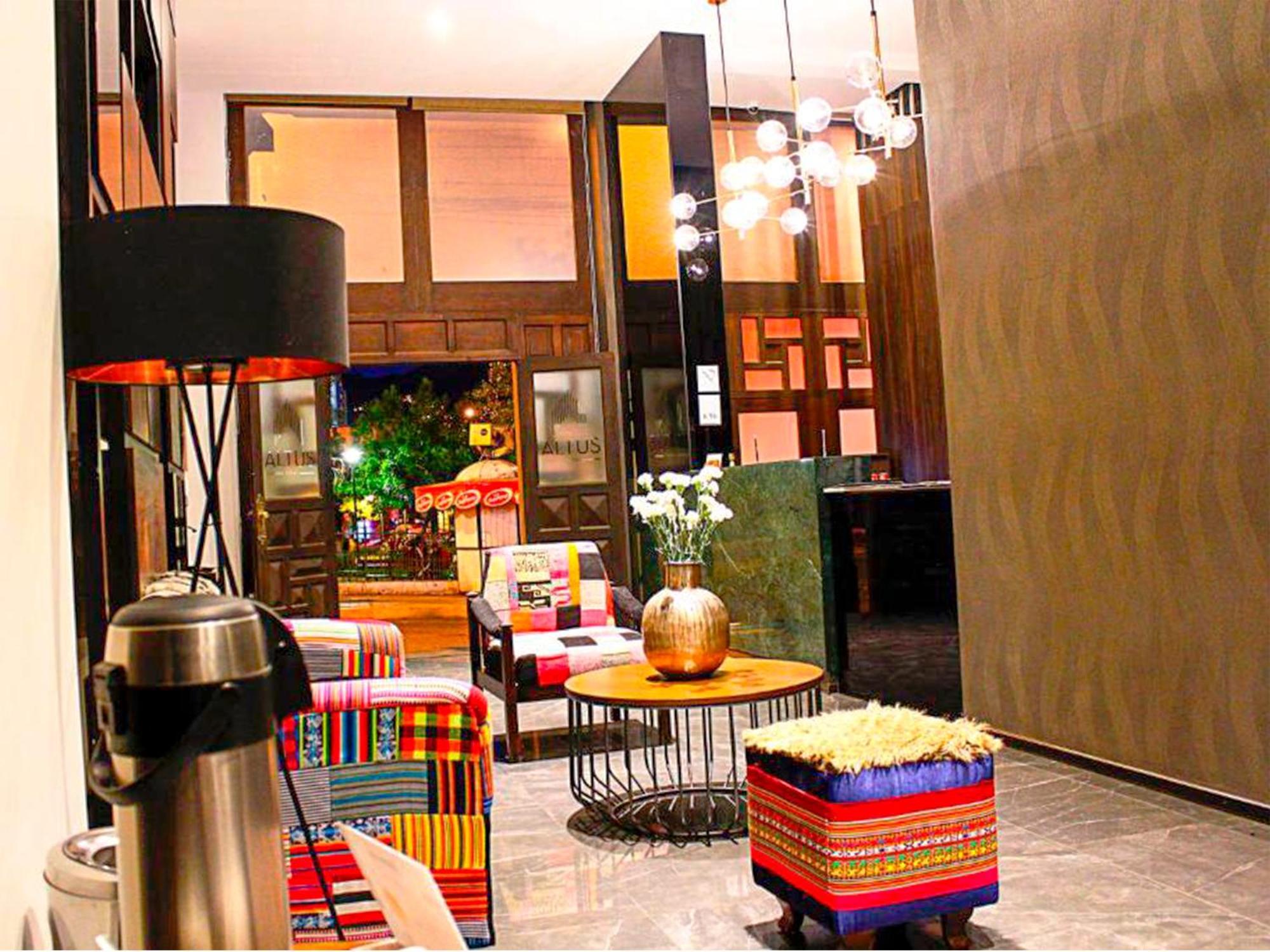 Altus Express Hotel ラパス エクステリア 写真