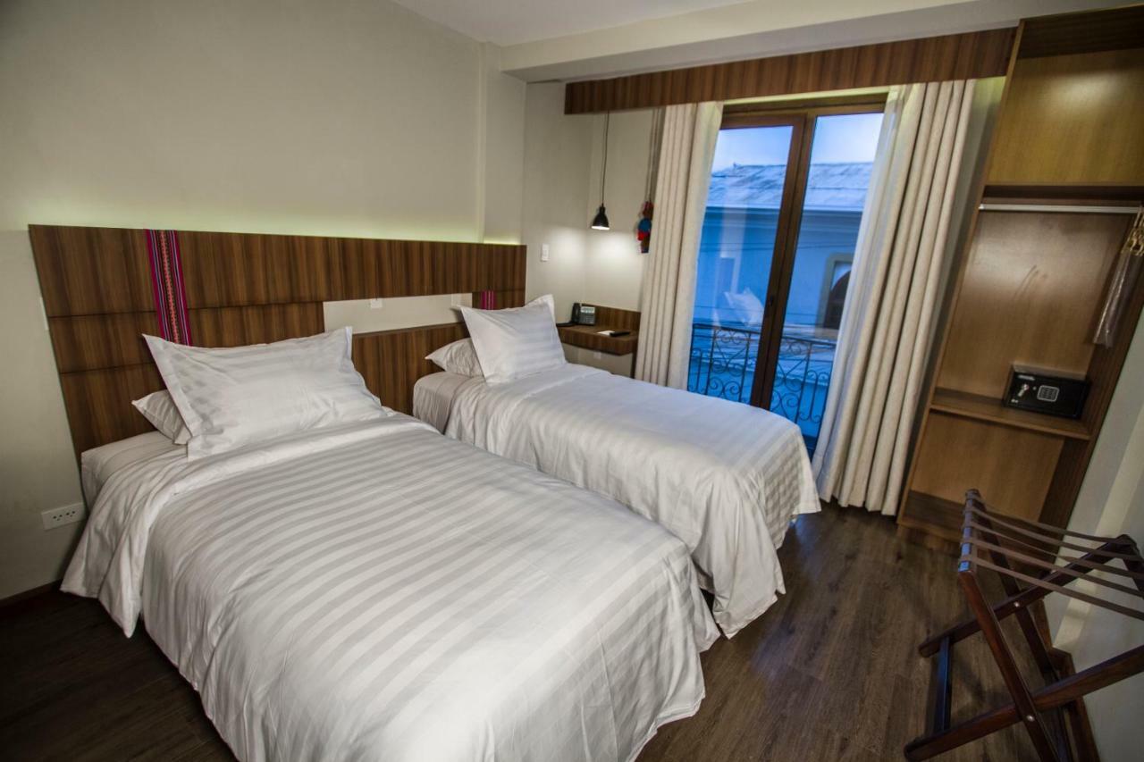 Altus Express Hotel ラパス エクステリア 写真